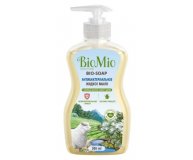 Антибактериальное жидкое мыло Bio-Soap с маслом чайного дерева BioMio 300 мл