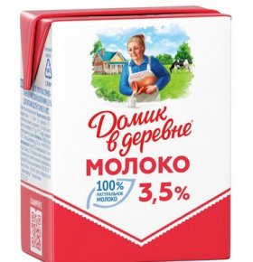 Молоко ультрапастеризованное 3.5%  Домик в деревне 0,2 л