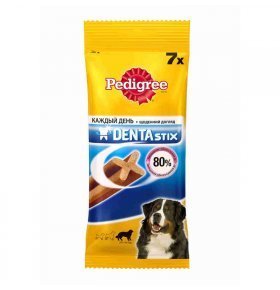 Лакомство по уходу за зубами Pedigree Denta Stix для собак средних и крупных пород 180г