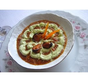 Итальянский томатный суп со сливочным кремом